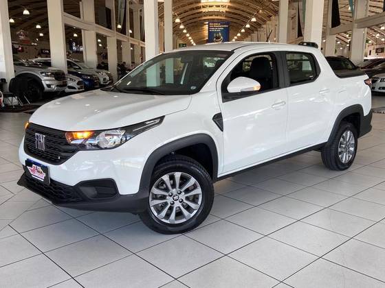 FIAT STRADA 2024