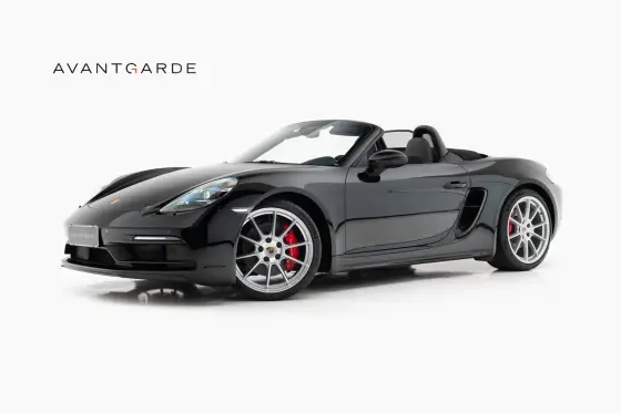 PORSCHE 718 2024