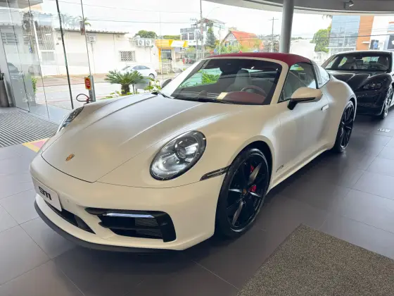 PORSCHE 911 2023