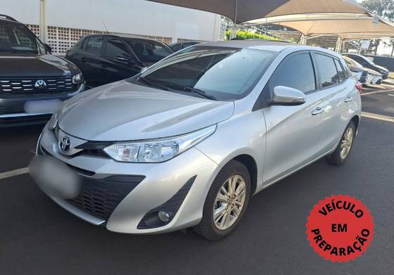 TOYOTA YARIS 2019