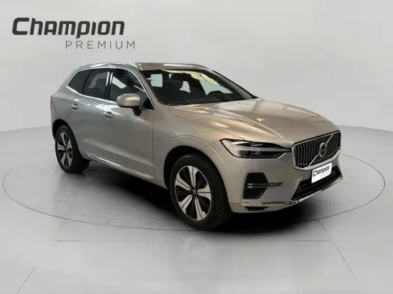VOLVO XC60 2023