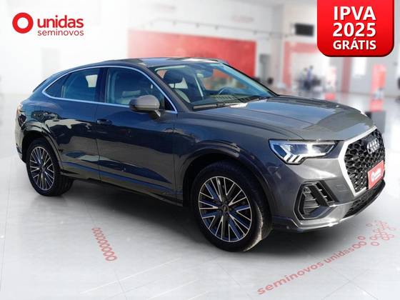 AUDI Q3 2024