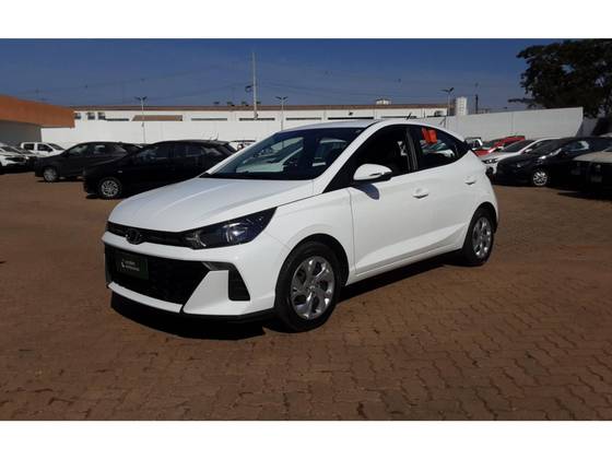 HYUNDAI HB20 2025