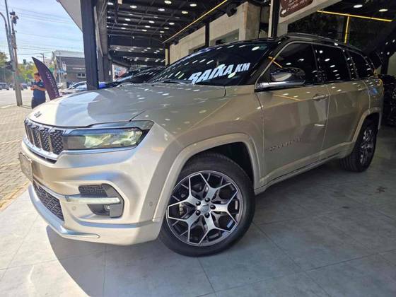 JEEP COMMANDER 2023