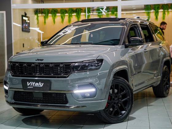 JEEP COMMANDER 2025