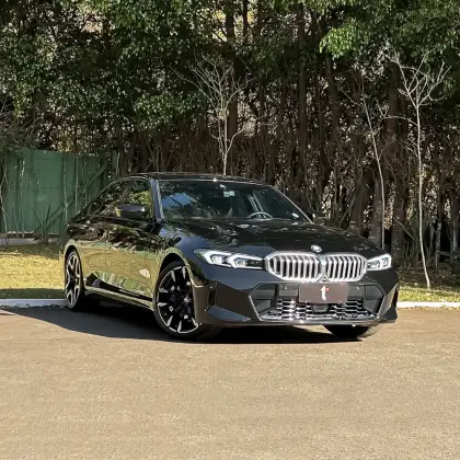 BMW 320i 2025