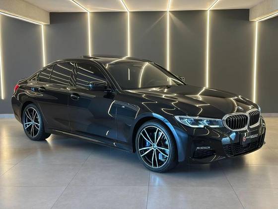 BMW 330e 2021