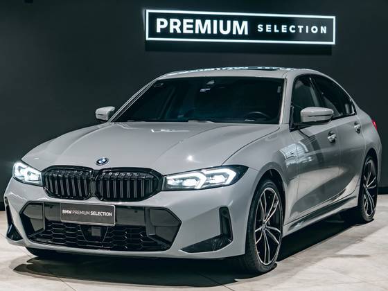 BMW 330e 2024