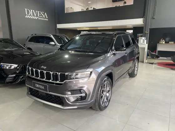 JEEP COMMANDER 2023