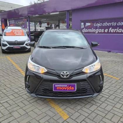 TOYOTA YARIS 2025