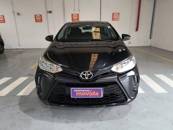 TOYOTA YARIS 2025