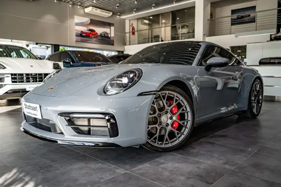 PORSCHE 911 2023