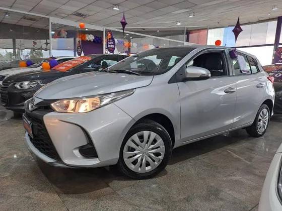 TOYOTA YARIS 2025