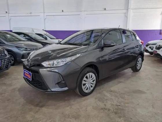 TOYOTA YARIS 2025