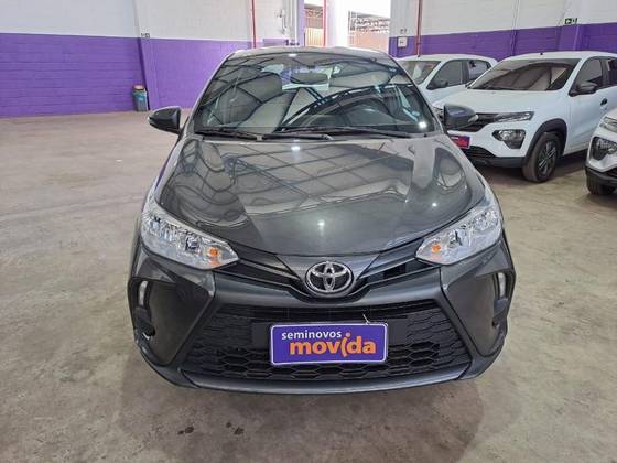 TOYOTA YARIS 2025