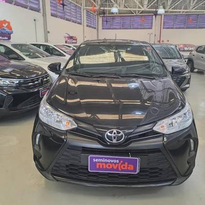 TOYOTA YARIS 2025