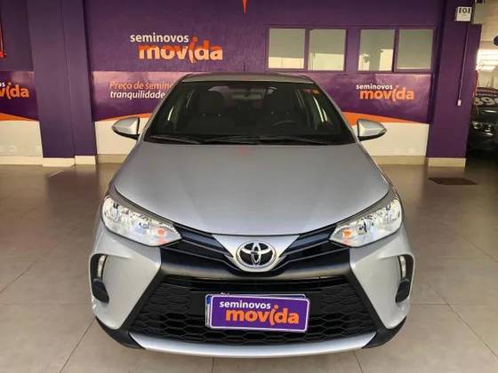 TOYOTA YARIS 2025