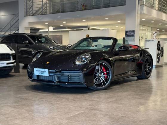 PORSCHE 911 2023