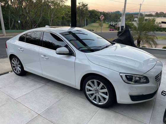 VOLVO S60 2018