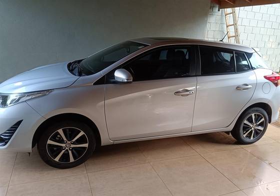 TOYOTA YARIS 2020