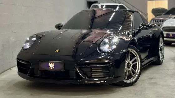 PORSCHE 911 2023