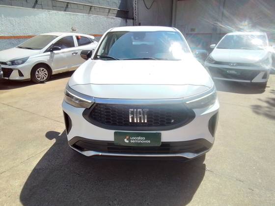 FIAT FASTBACK 2024