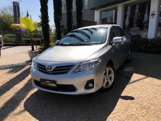 TOYOTA COROLLA 2014
