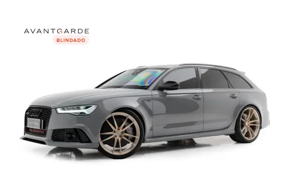 AUDI RS6 2018