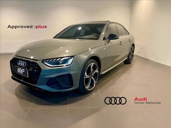 AUDI A4 2024