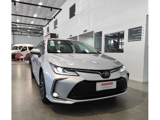 TOYOTA COROLLA 2024