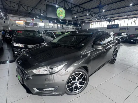 FORD FOCUS 2017