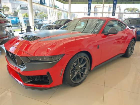 FORD MUSTANG 2025