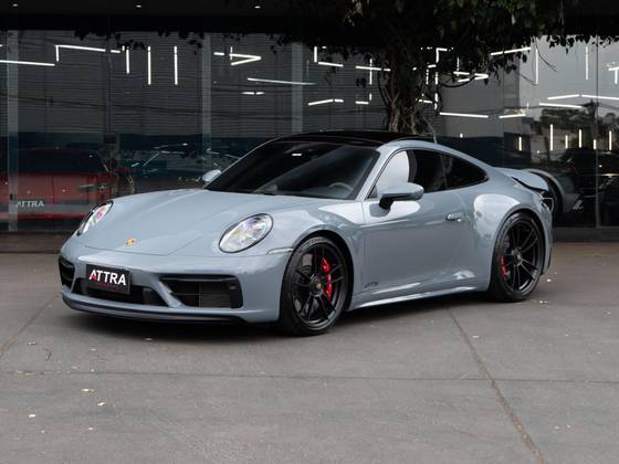 PORSCHE 911 2023