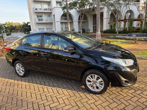 TOYOTA YARIS 2019