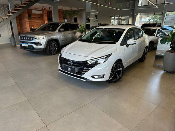 NISSAN VERSA 2025