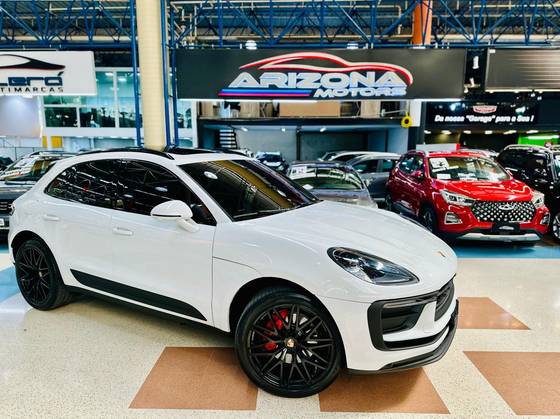 PORSCHE MACAN 2023
