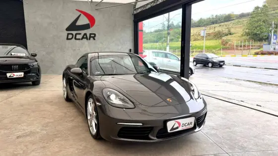 PORSCHE 718 2018