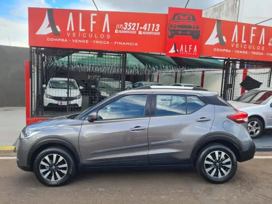 NISSAN KICKS 2021