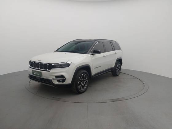 JEEP COMMANDER 2024