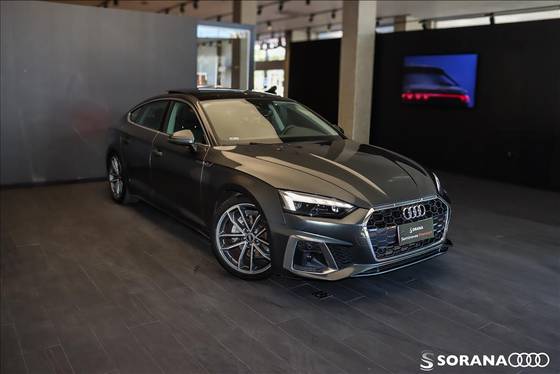 AUDI A5 2023