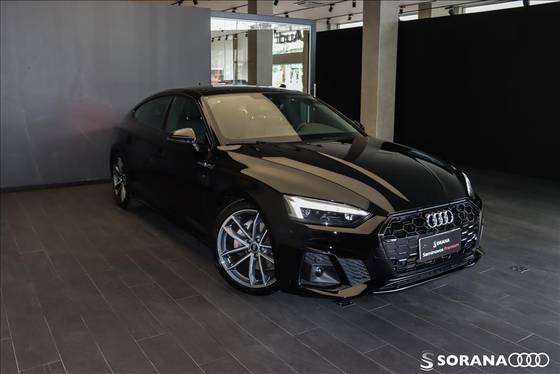 AUDI A5 2023