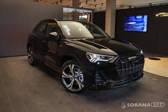 AUDI Q3 2025