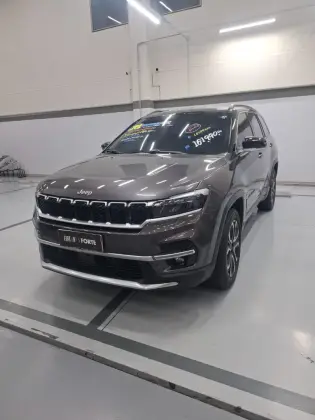 JEEP COMMANDER 2023