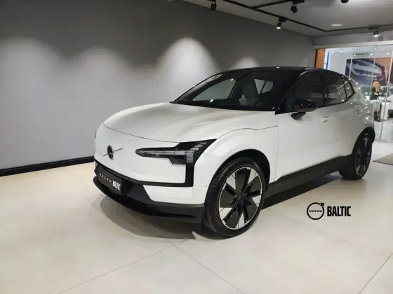 VOLVO EX30 2024