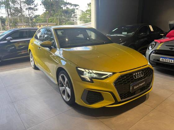AUDI A3 2022