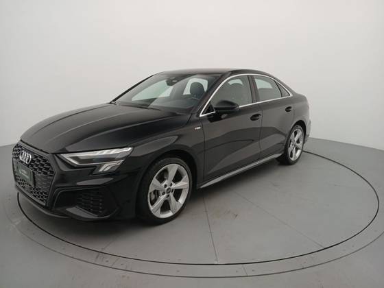 AUDI A3 2024