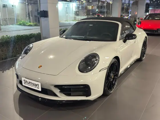 PORSCHE 911 2022