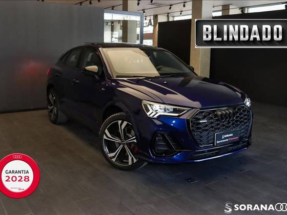 AUDI Q3 2024