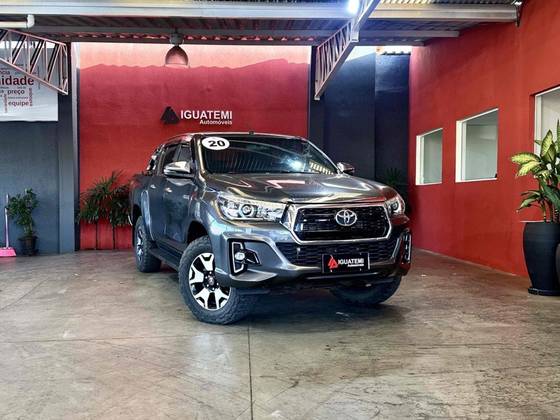 TOYOTA HILUX 2020