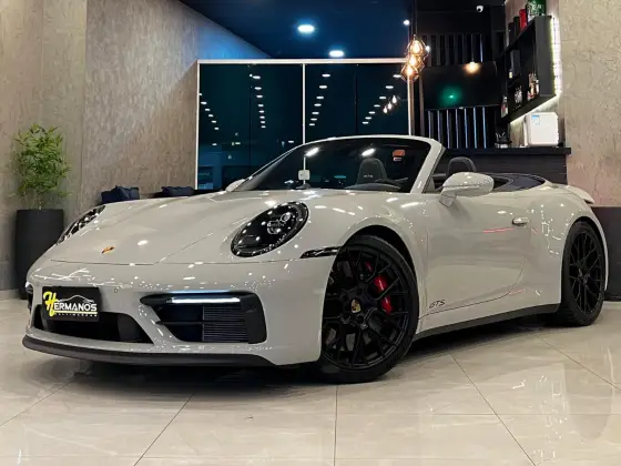 PORSCHE 911 2024